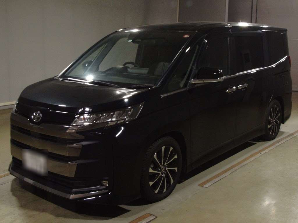 2022 Toyota Noah MZRA90W[0]