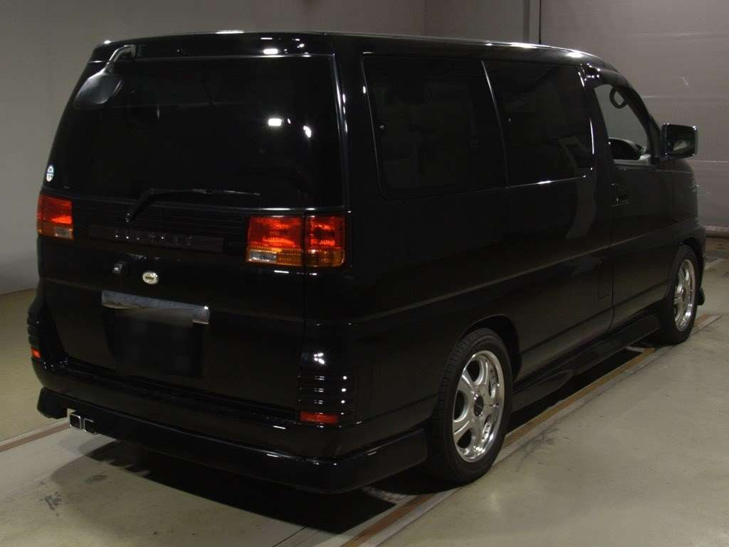 2000 Nissan Elgrand ALWE50[1]