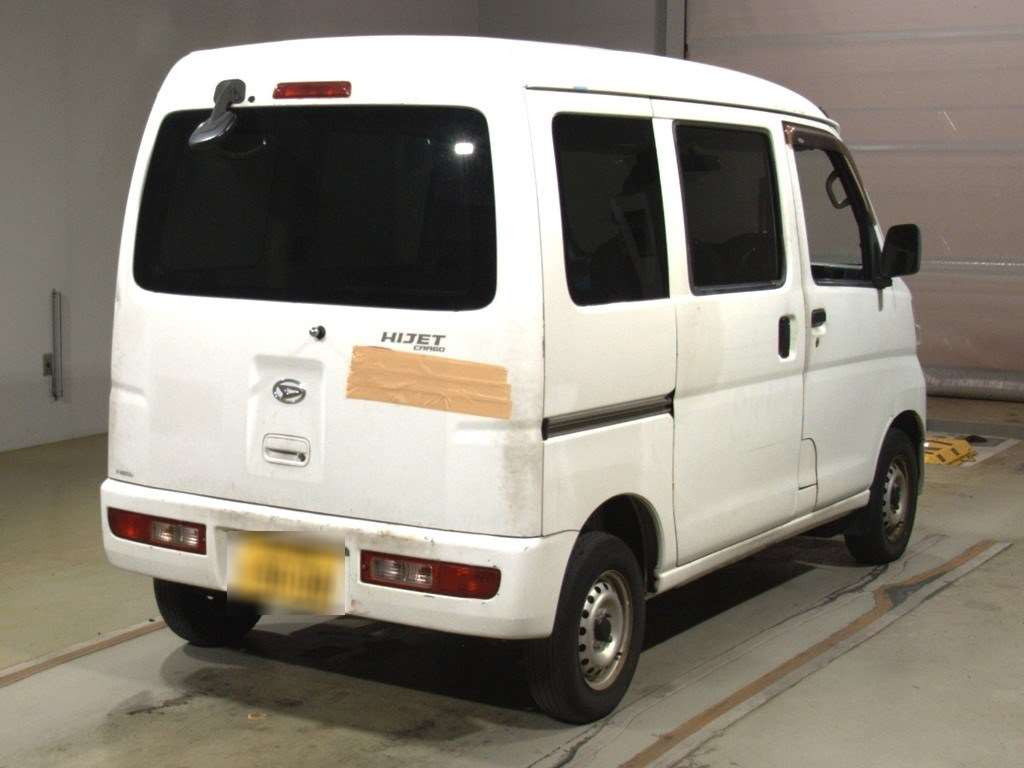 2013 Daihatsu Hijet Cargo S321V[1]