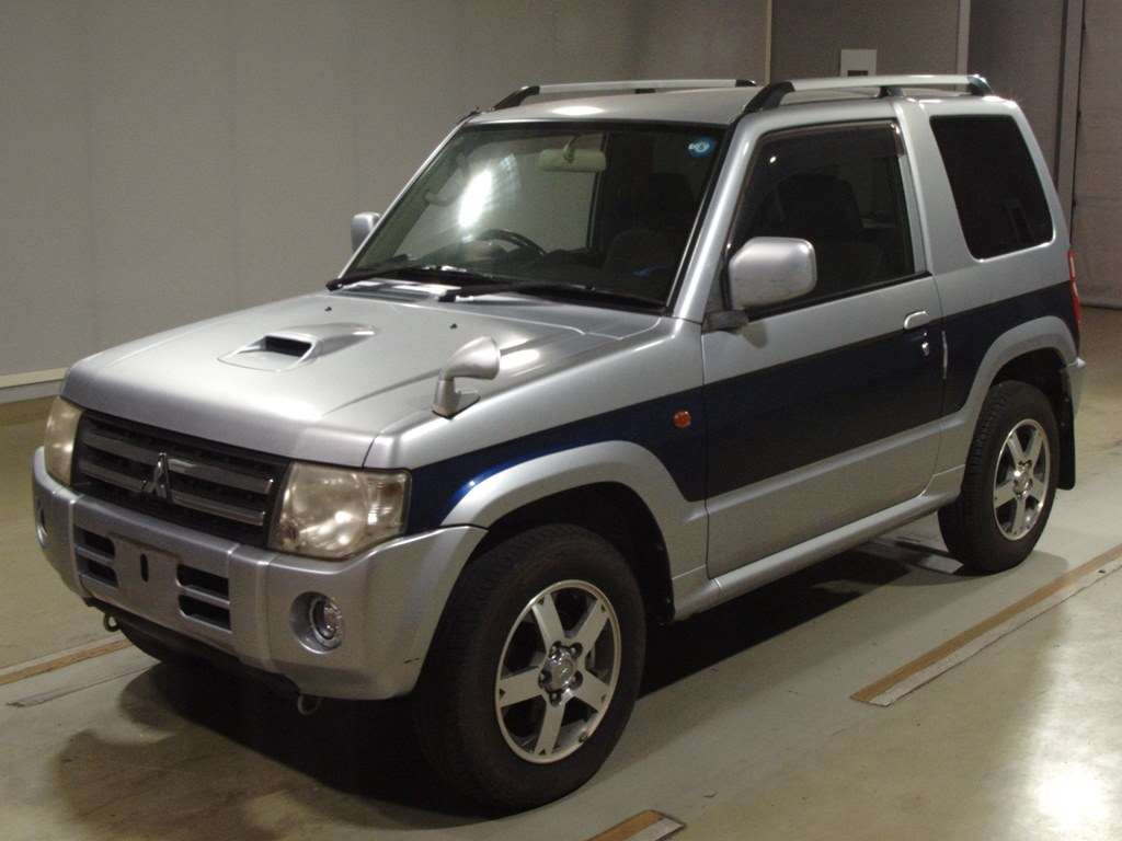 2009 Mitsubishi Pajero Mini H58A[0]