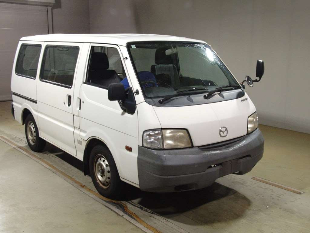 2013 Mazda Bongo Van SKP2V[2]