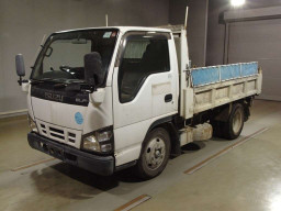 2005 Isuzu Elf Truck