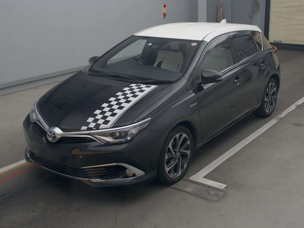 2017 Toyota Auris ZWE186H[0]