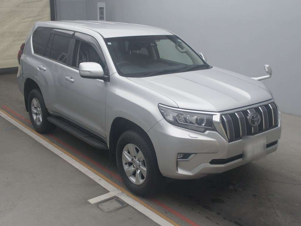 2019 Toyota Land Cruiser Prado GDJ150W[2]