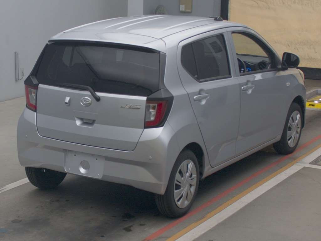 2021 Daihatsu Mira es LA350S[1]