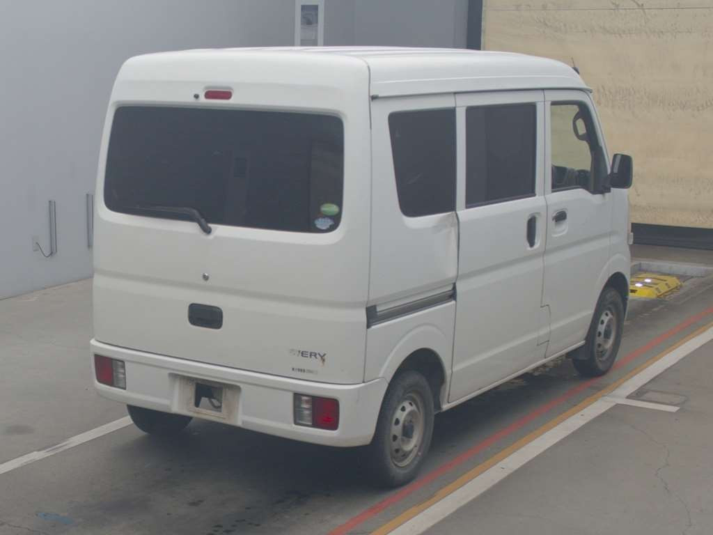 2015 Suzuki Every DA17V[1]