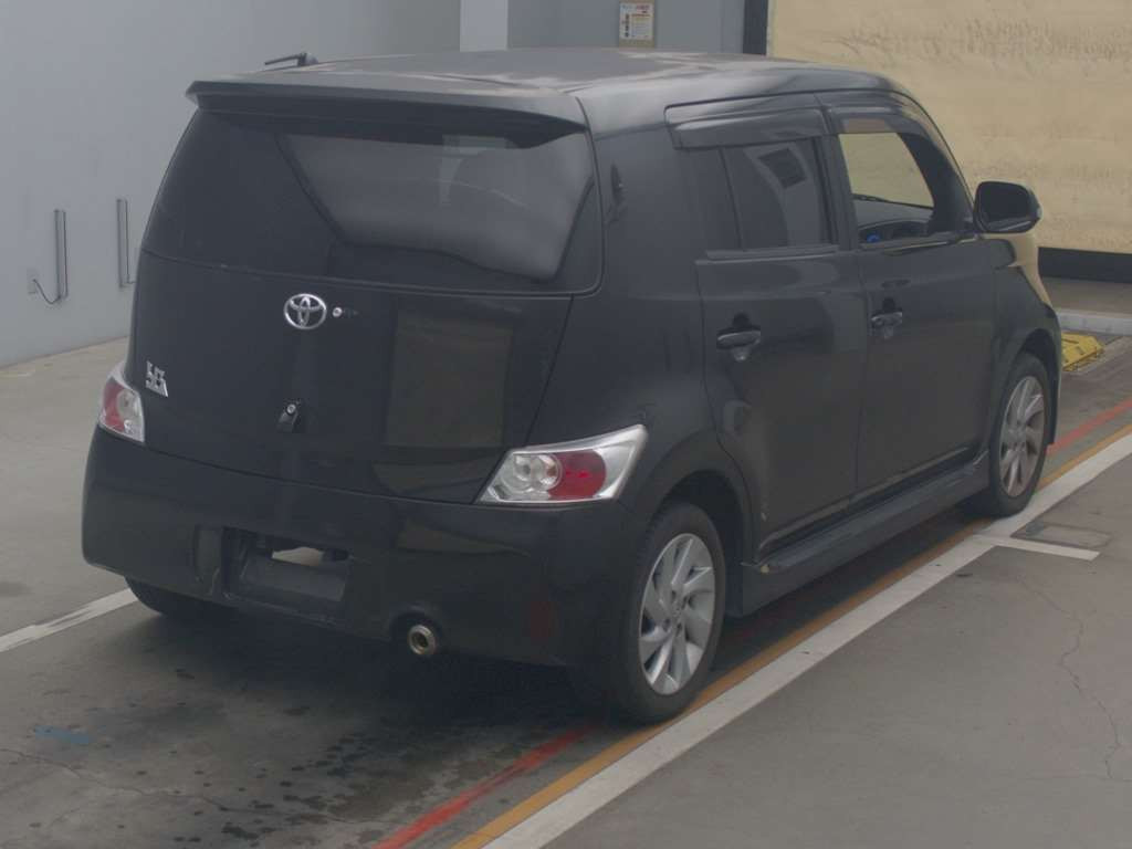 2009 Toyota bB QNC21[1]