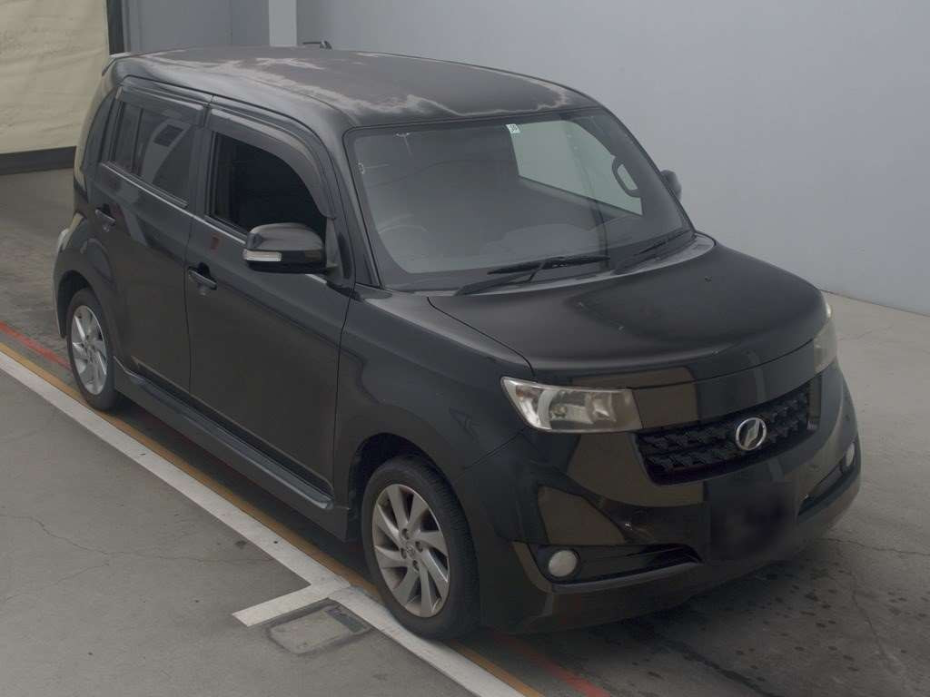 2009 Toyota bB QNC21[2]