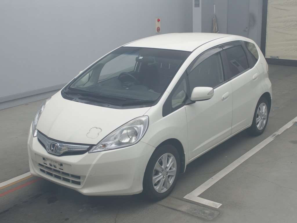 2011 Honda Fit Hybrid GP1[0]