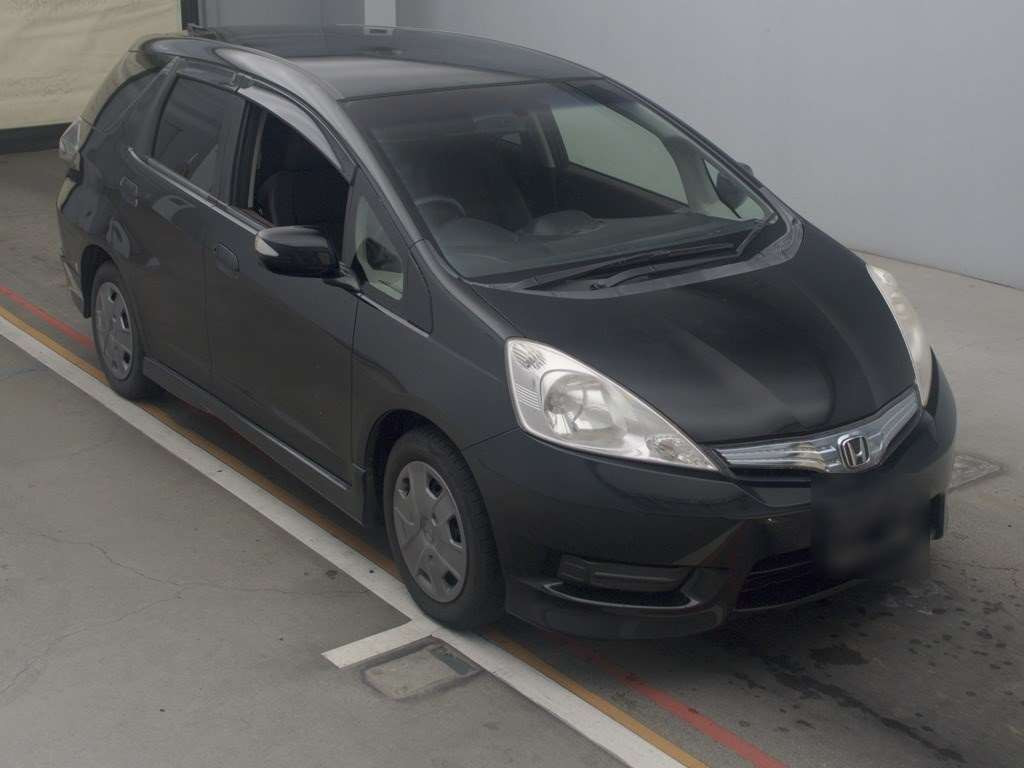 2012 Honda Fit Shuttle Hybrid GP2[2]