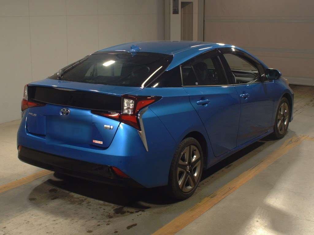 2021 Toyota Prius ZVW51[1]