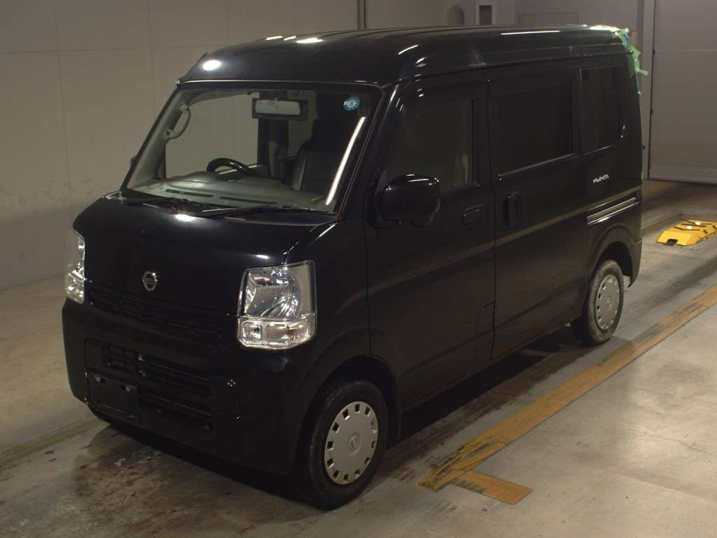 2020 Nissan NV100 Clipper DR17V[0]