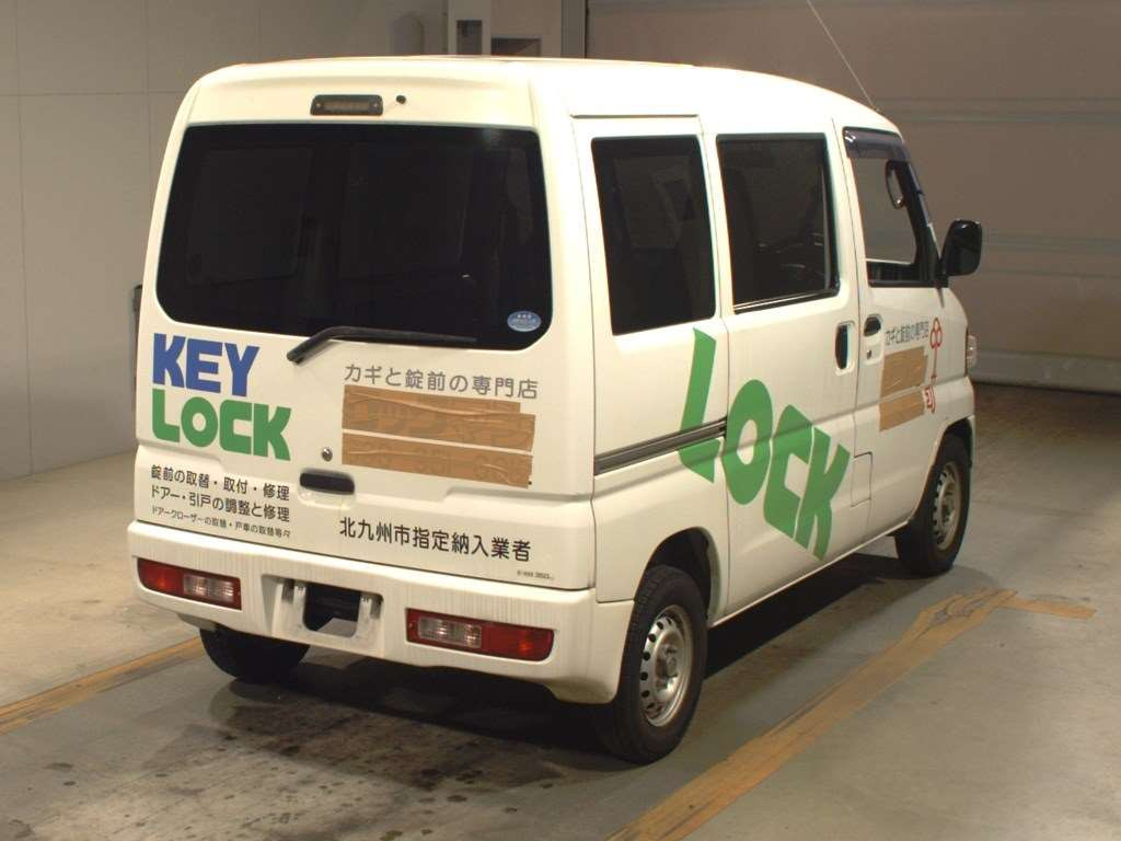 2013 Mitsubishi Minicab Van U61V[1]