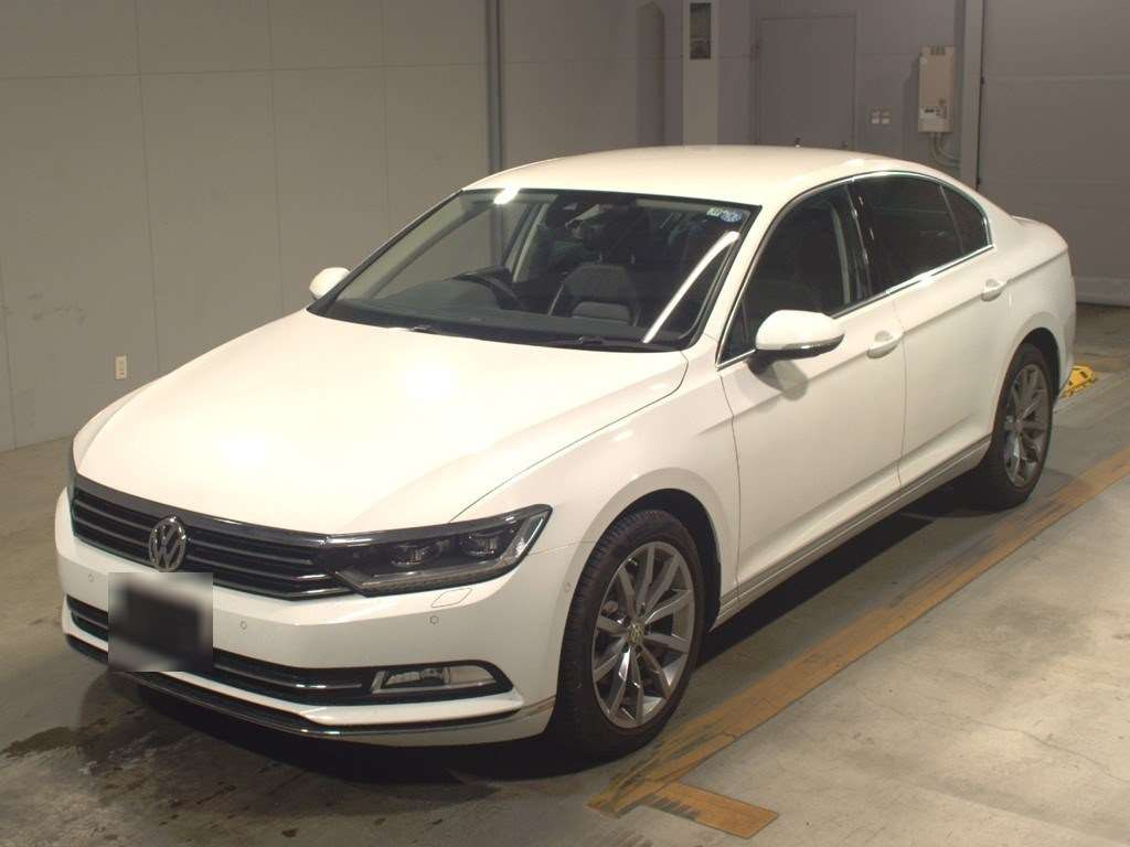 2017 Volkswagen Passat 3CCZE[0]