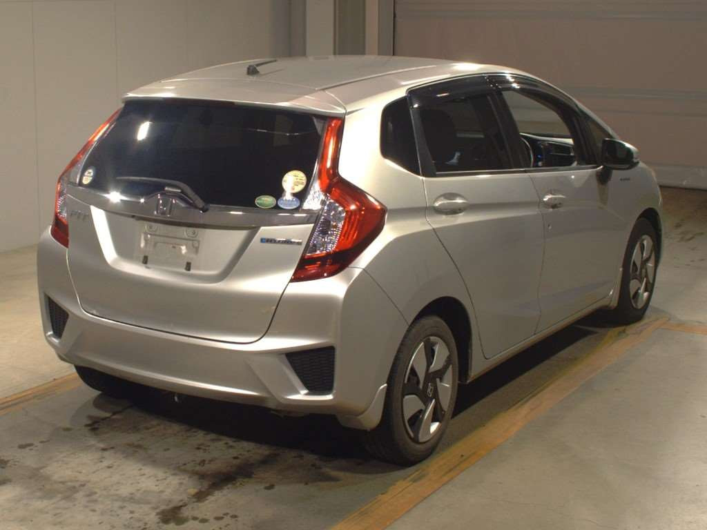 2014 Honda Fit Hybrid GP5[1]