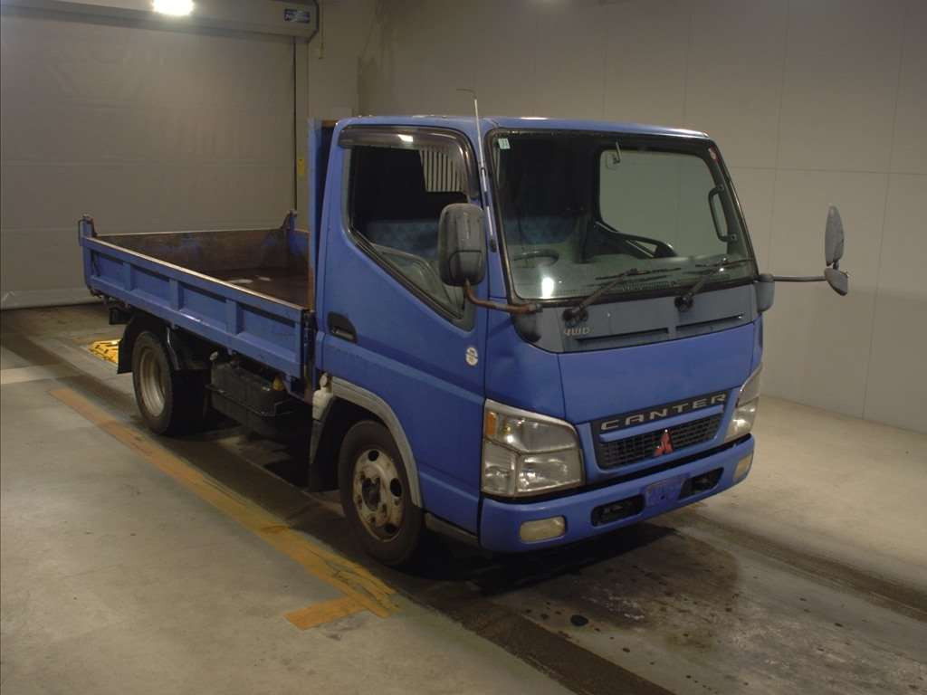 2004 Mitsubishi Fuso Canter FG70EBD[2]