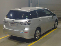 2013 Toyota Wish