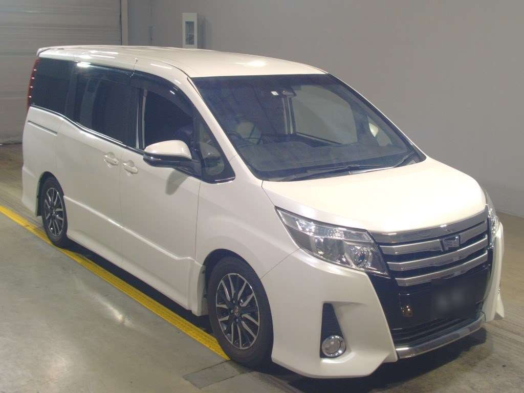 2016 Toyota Noah ZRR80W[2]