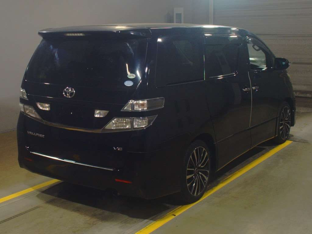 2010 Toyota Vellfire GGH20W[1]