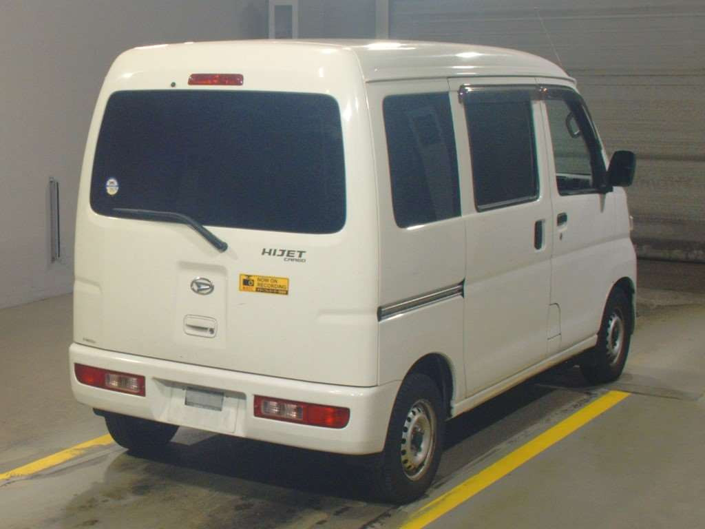 2016 Daihatsu Hijet Cargo S321V[1]