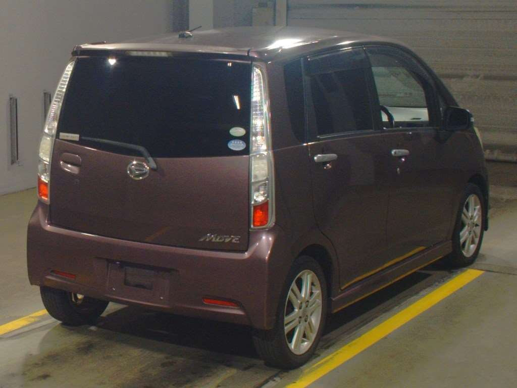 2011 Daihatsu Move Custom LA100S[1]