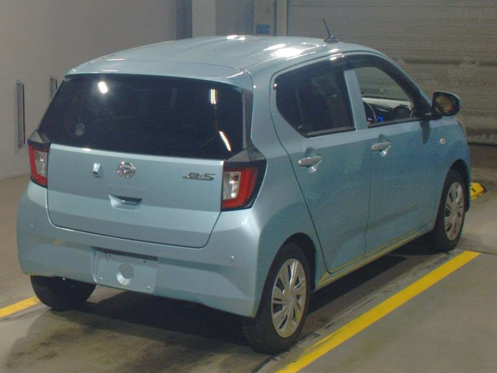 2022 Daihatsu Mira es LA350S[1]