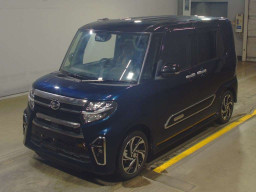 2021 Daihatsu Tanto Custom