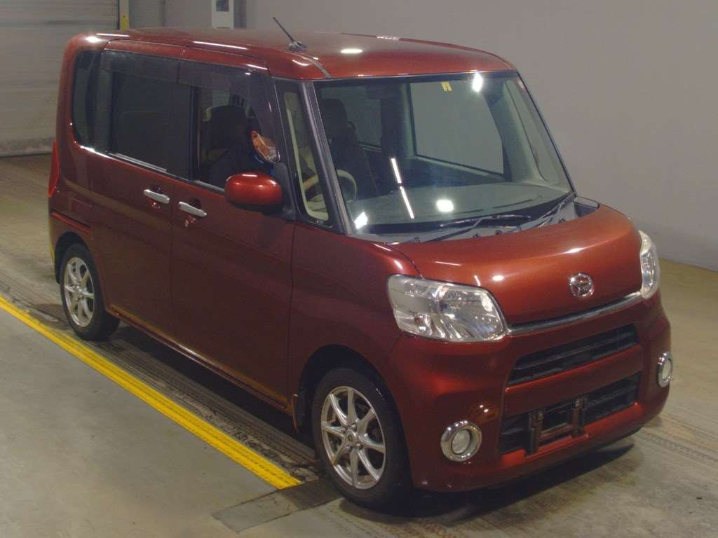 2014 Daihatsu Tanto LA600S[2]