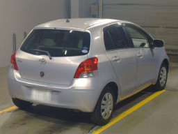 2010 Toyota Vitz