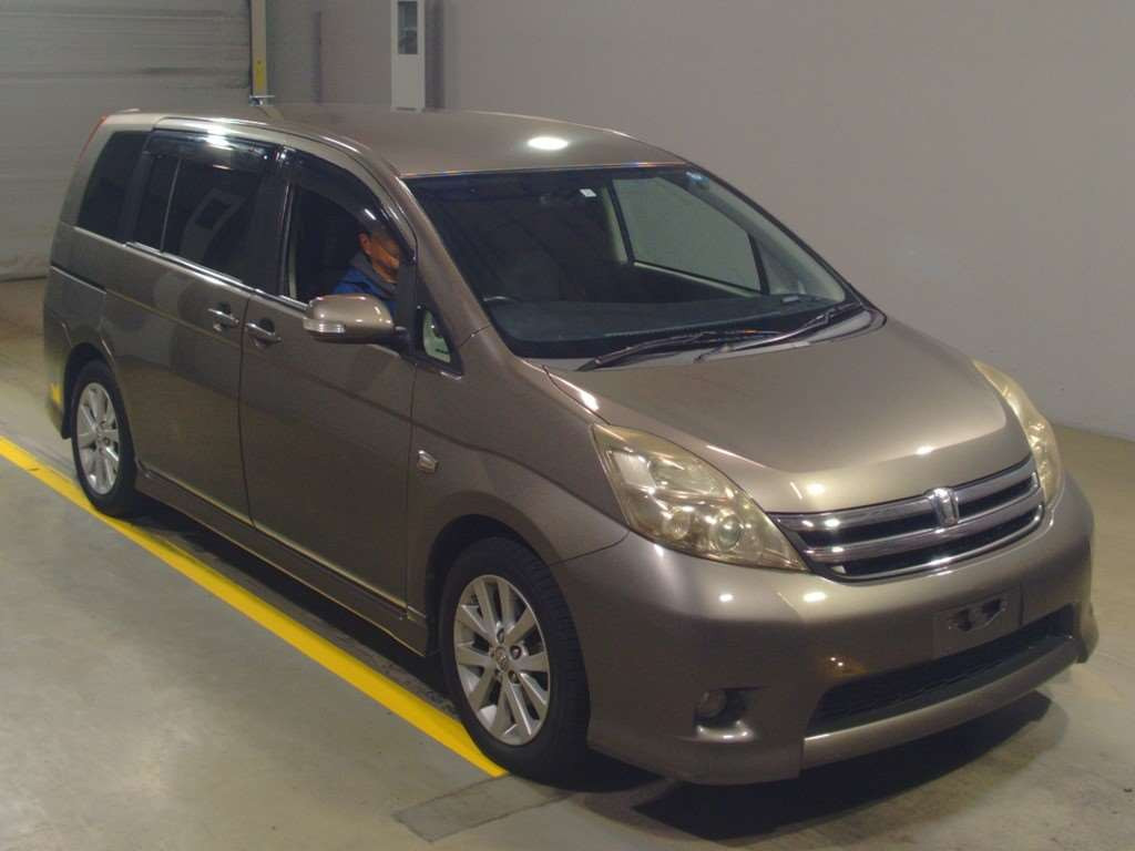 2007 Toyota Isis ANM10W[2]