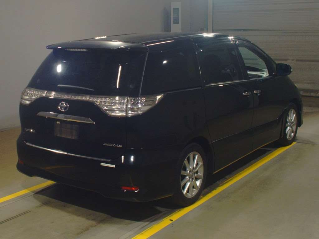 2010 Toyota Estima ACR50W[1]