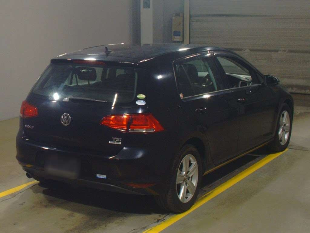 2015 Volkswagen Golf AUCJZ[1]