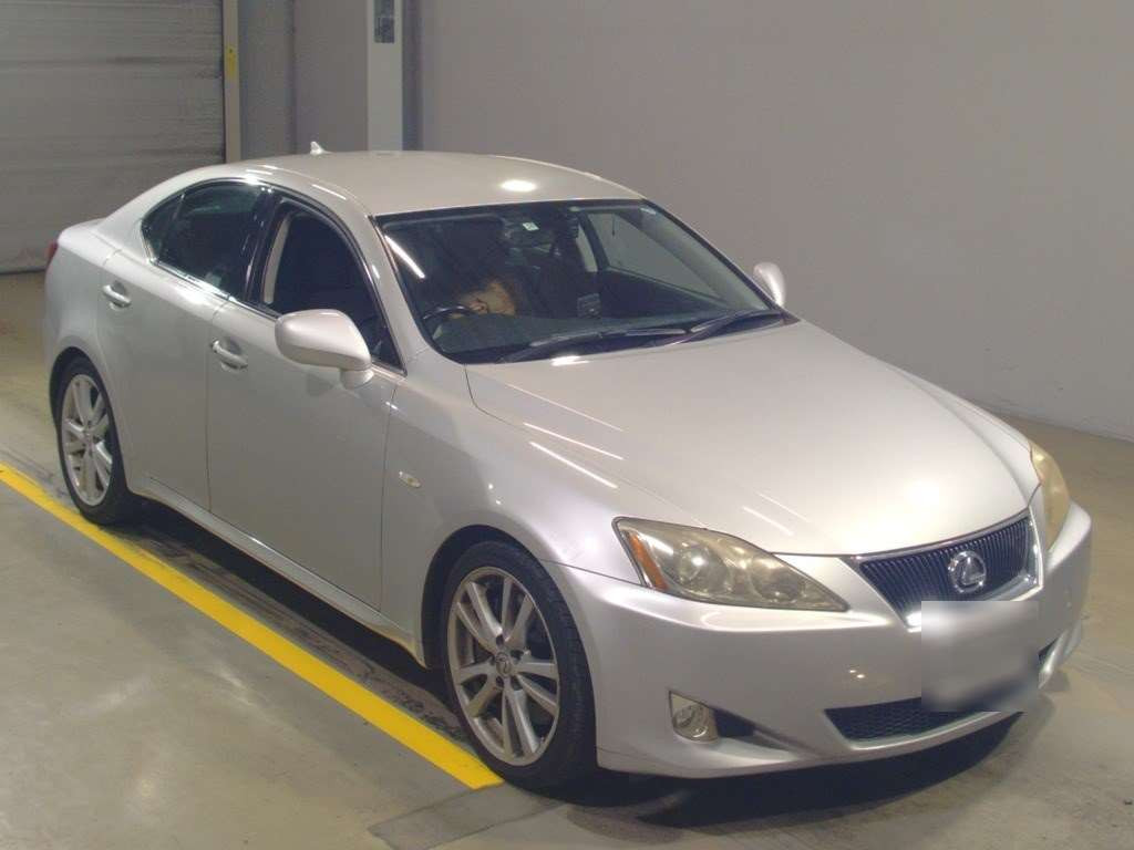 2005 Lexus IS GSE21[2]