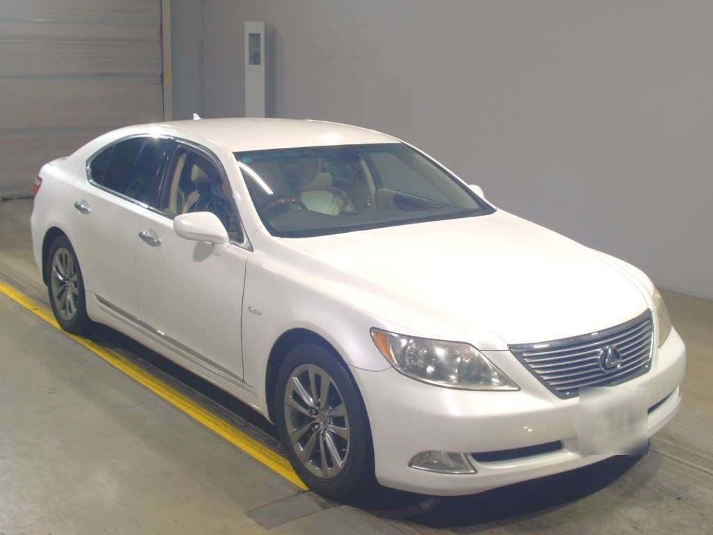 2007 Lexus LS USF40[2]