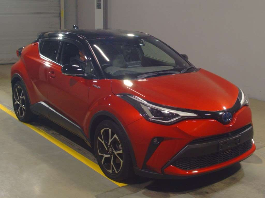 2020 Toyota C-HR ZYX11[2]