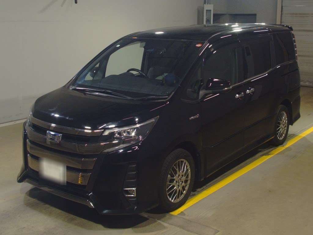 2018 Toyota Noah ZWR80W[0]