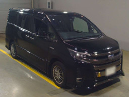 2018 Toyota Noah