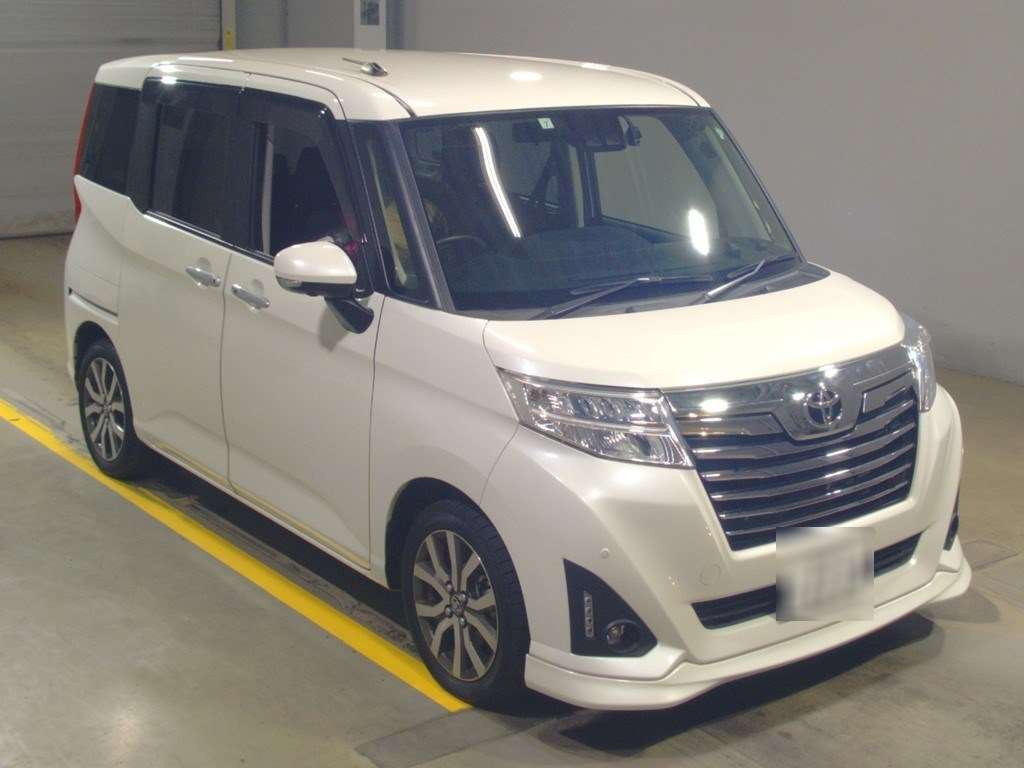 2019 Toyota Roomy M900A[2]