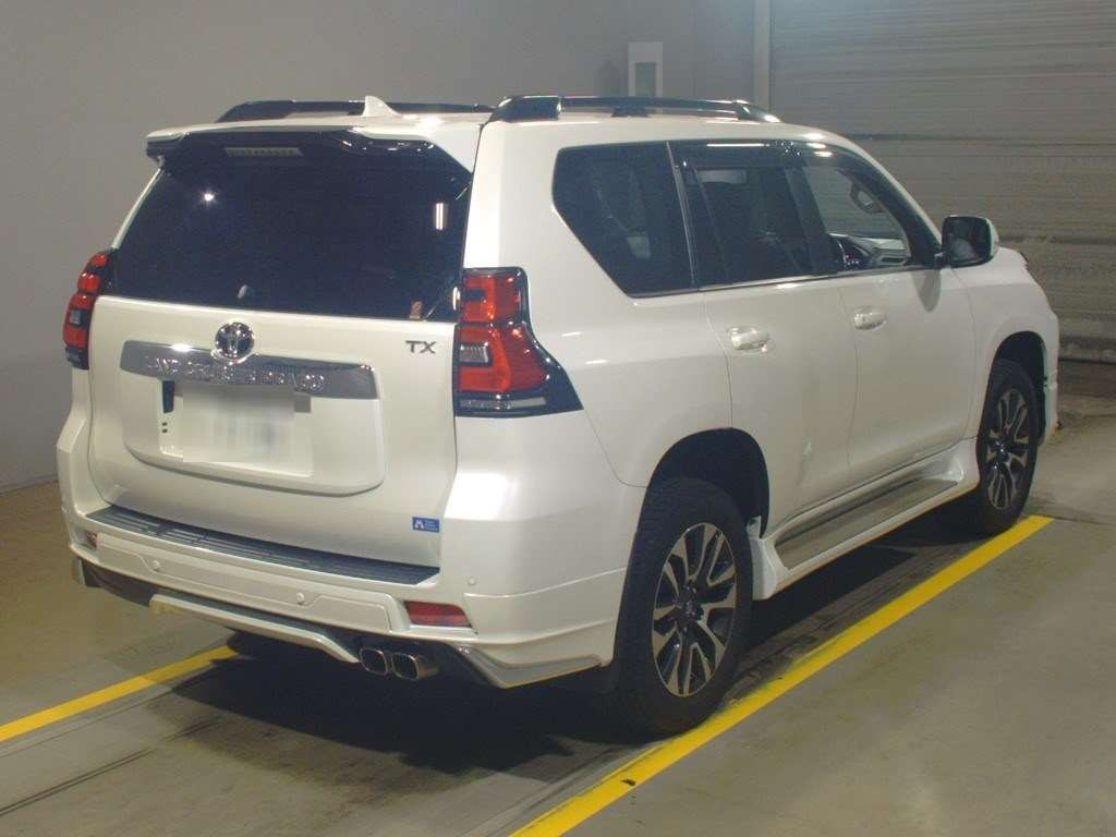 2021 Toyota Land Cruiser Prado TRJ150W[1]