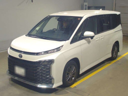 2023 Toyota Voxy