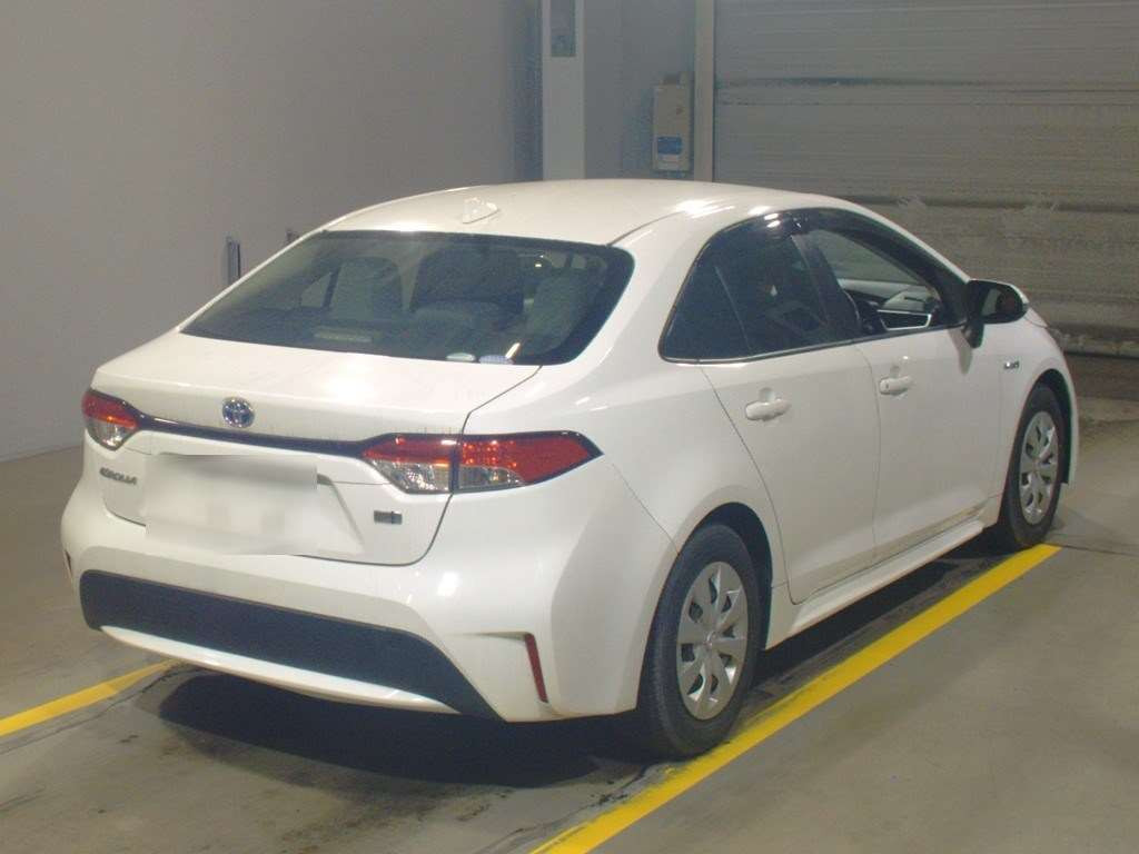 2019 Toyota Corolla Sedan ZWE211[1]