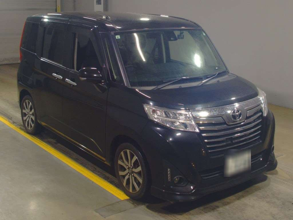 2017 Toyota Roomy M900A[2]