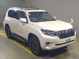 2018 Toyota Land Cruiser Prado