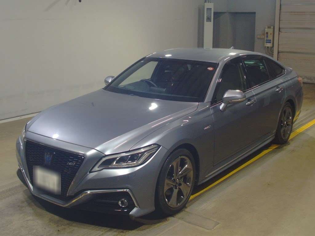 2018 Toyota Crown Hybrid AZSH20[0]