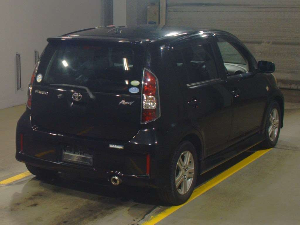 2006 Toyota Passo QNC10[1]