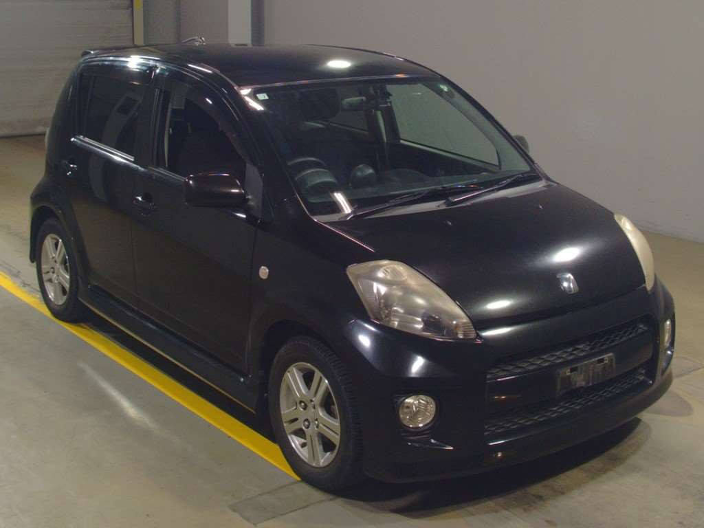 2006 Toyota Passo QNC10[2]