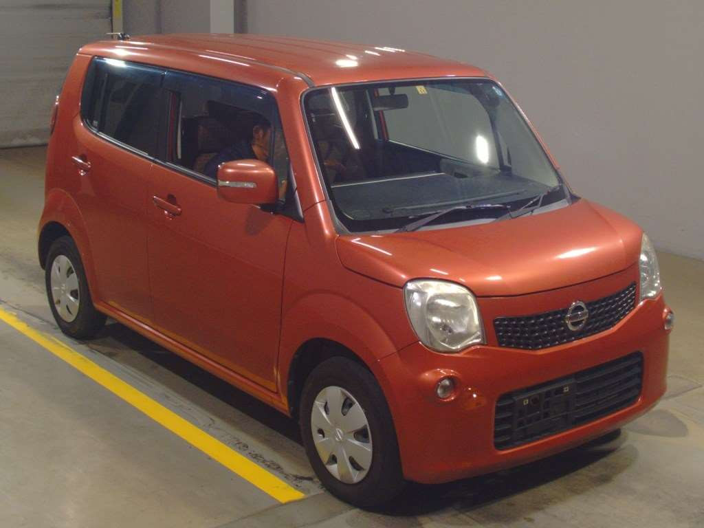 2011 Nissan Moco MG33S[2]