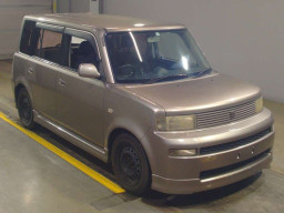 2005 Toyota bB