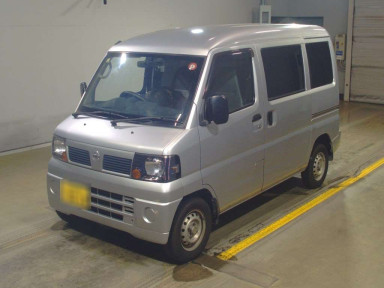 2011 Nissan Clipper Van