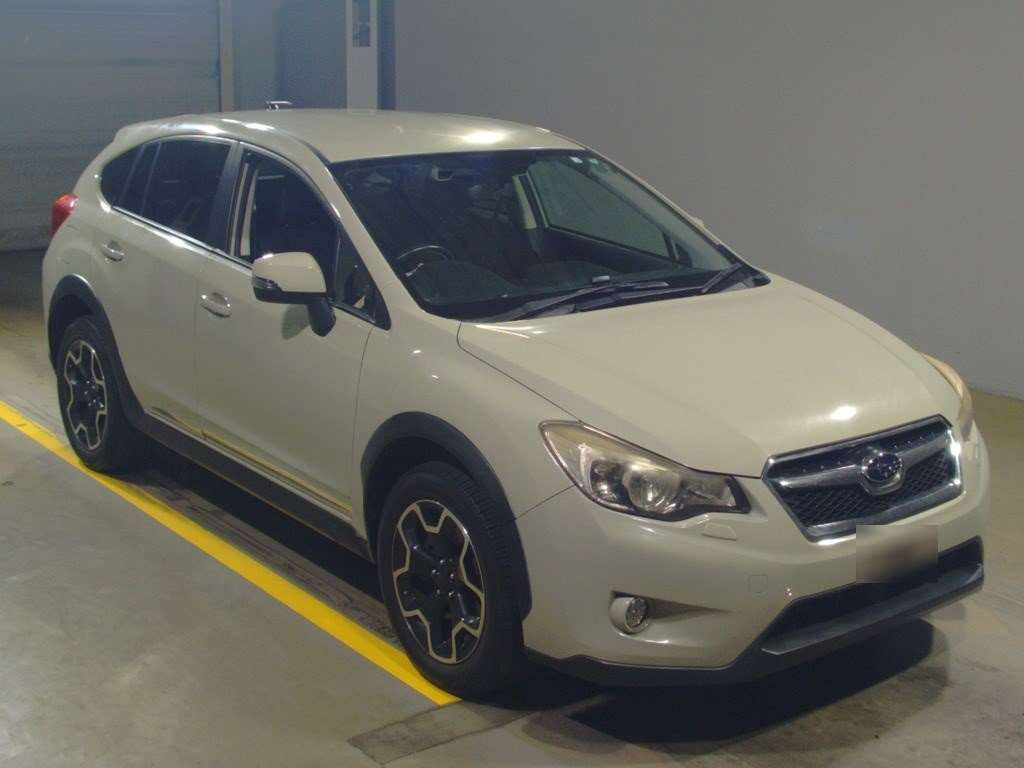 2013 Subaru XV GP7[2]